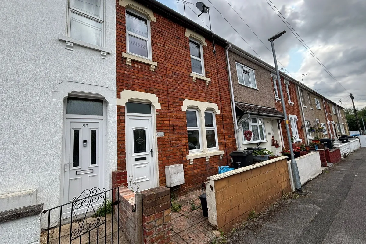 Redcliffe Street, SWINDON