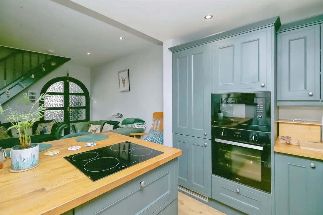 Property photo 12