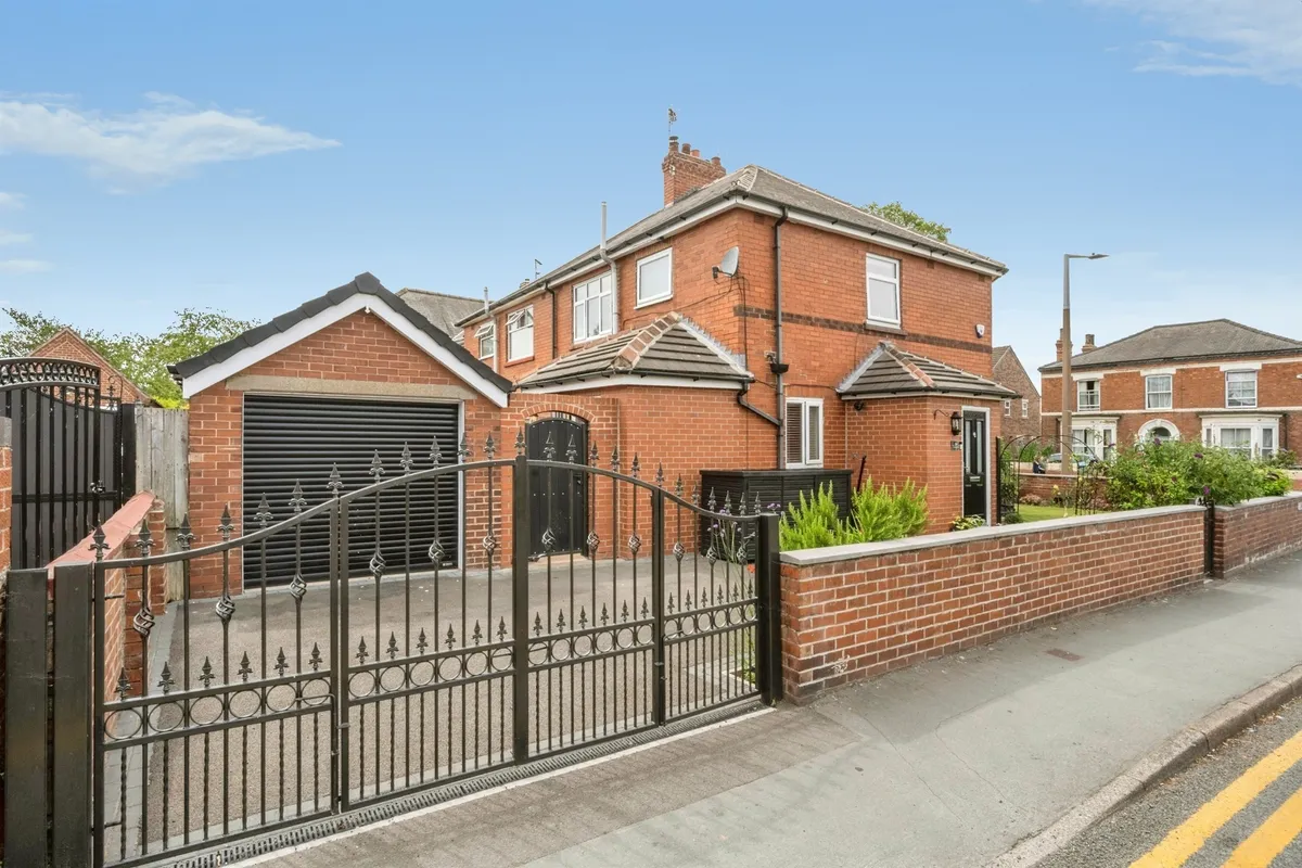 St. Nicholas Road, Thorne, Doncaster