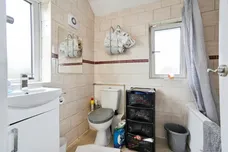 Tong Green, Farnley, LEEDS