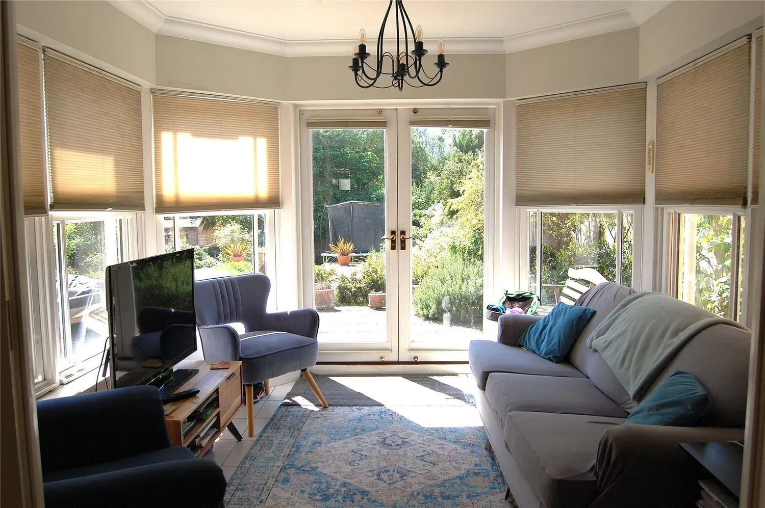 Corsbie Close, Bury St Edmunds, IP33 photo 5