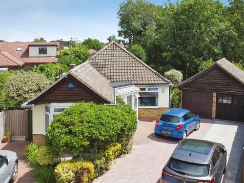 Priory Close, Pilgrims Hatch, Brentwoodphoto