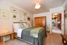 Priory Close, Pilgrims Hatch, Brentwood