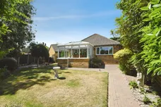 Priory Close, Pilgrims Hatch, Brentwood