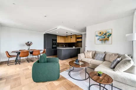Boxwood Gardens, Wapping, E1W