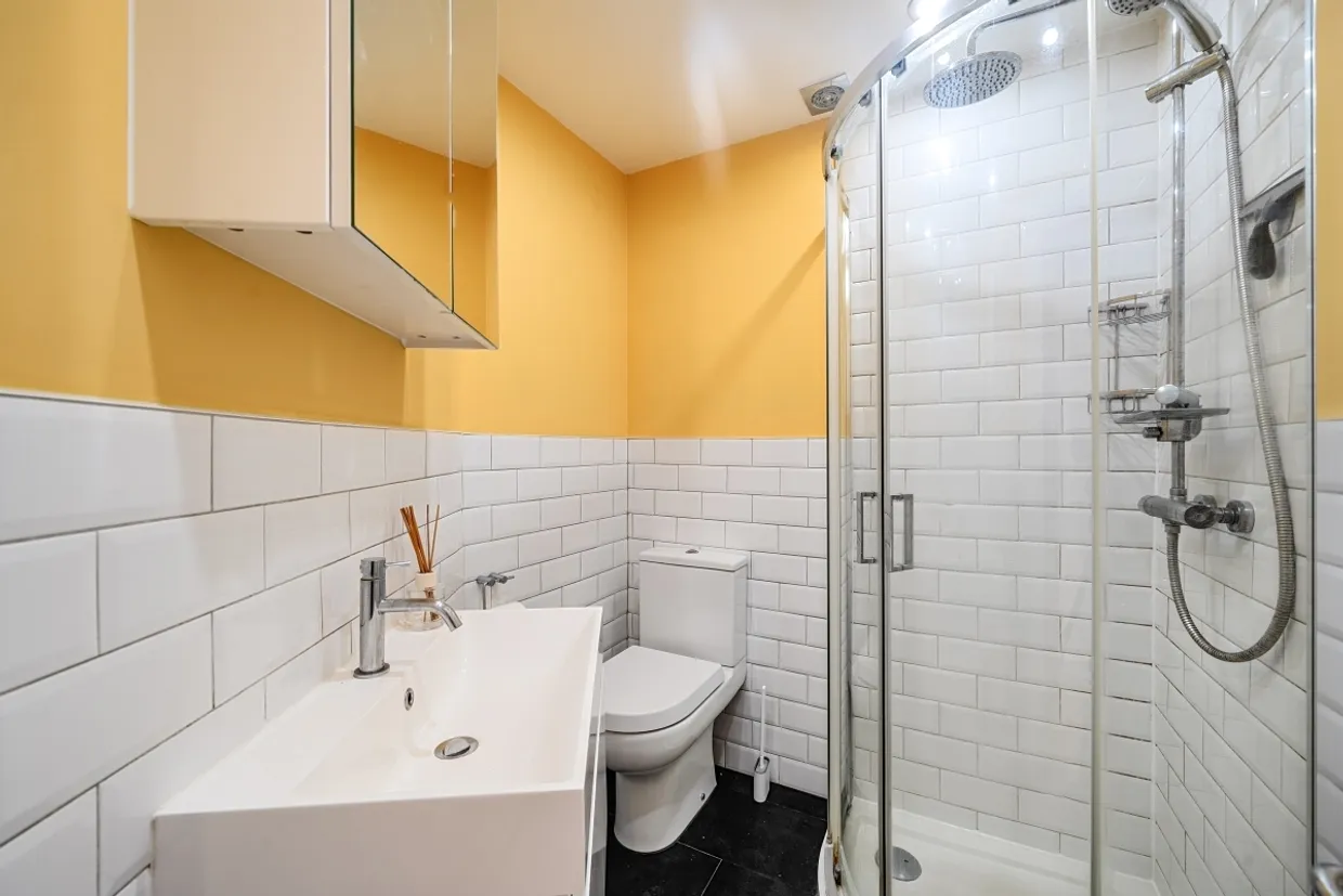 Langland Gardens London NW3 photo 5