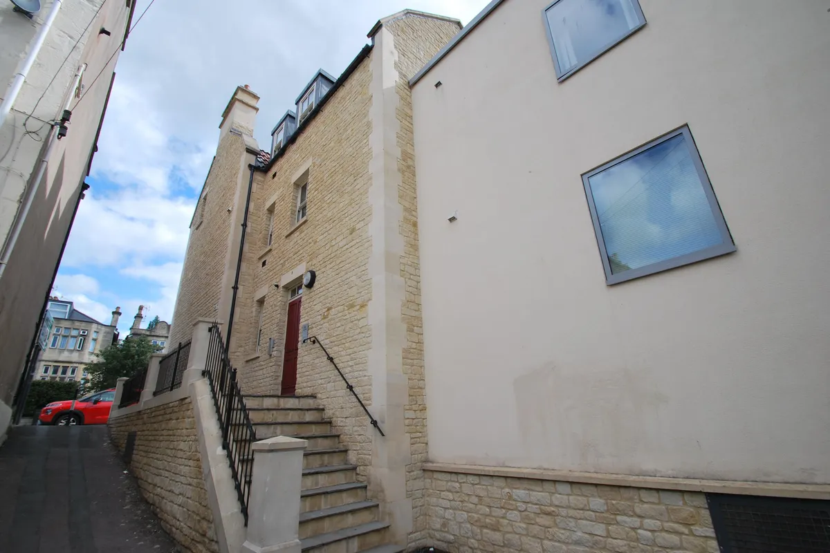 Nelson Lane, BATH