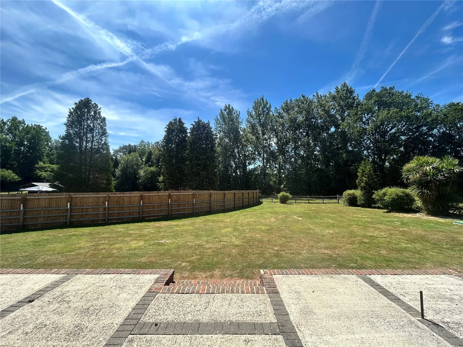 Moons Lane, Dormansland, RH7 photo 15