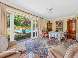 Meadow Hill, Purley thumb 3