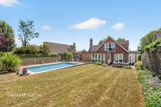 Meadow Hill, Purley
