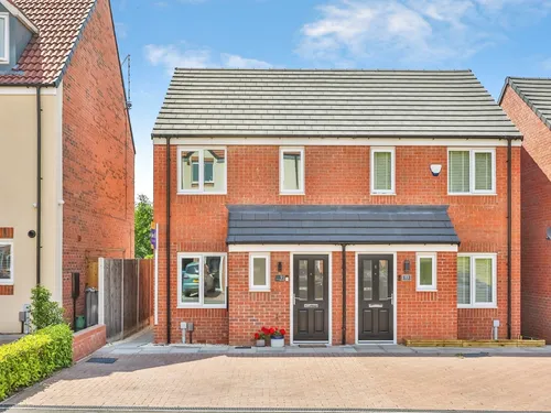 Slater Way, ILKESTONphoto