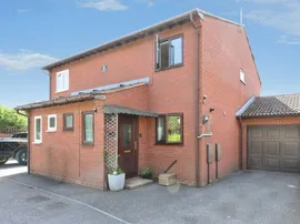 Turners Hill, Cheshunt, Waltham Cross photo