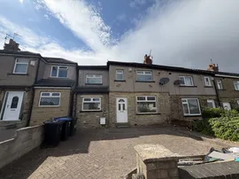 Southmere Grove, BRADFORD photo
