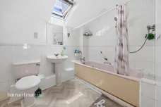 Cobham Close, Wallington