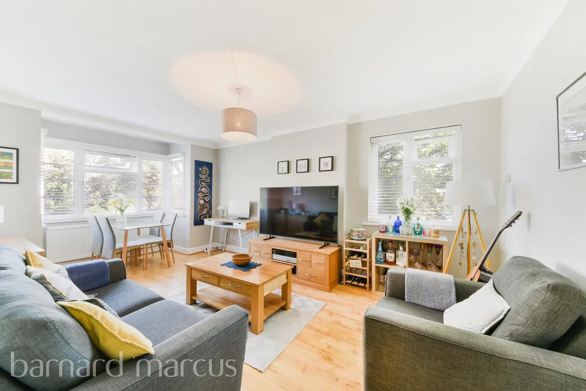Hook Road, Surbiton