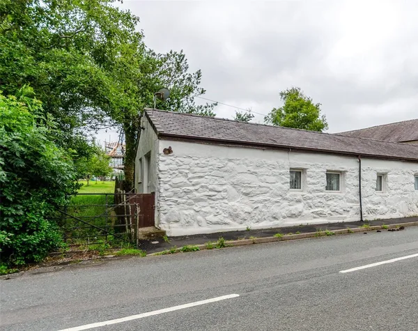 Llanllyfni, Caernarfon, Gwynedd, LL54
