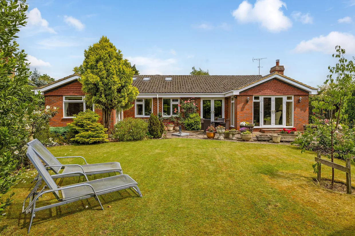 Hawsley Road, Harpenden, AL5 photo 2