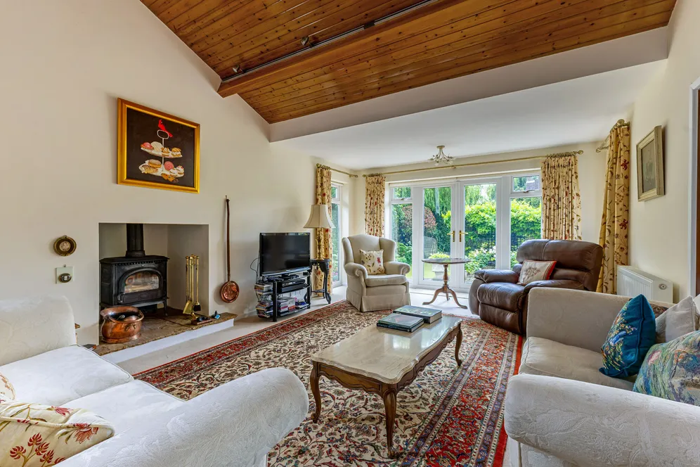 Hawsley Road, Harpenden, AL5 photo 4