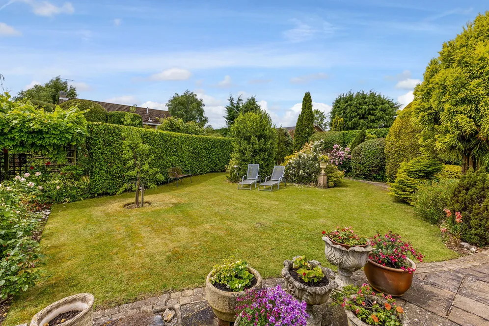 Hawsley Road, Harpenden, AL5 photo 8