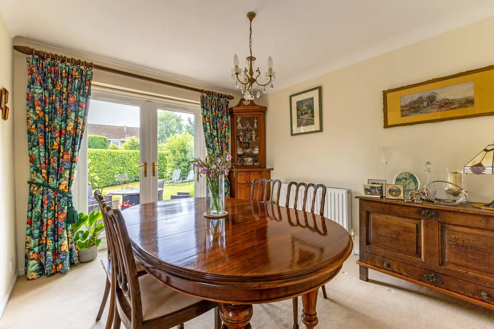 Hawsley Road, Harpenden, AL5 photo 11