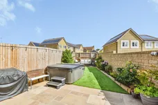 Brimstone Road, Frome