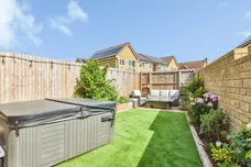 Brimstone Road, Frome