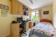 Hawsley Road, Harpenden, AL5 photo 17