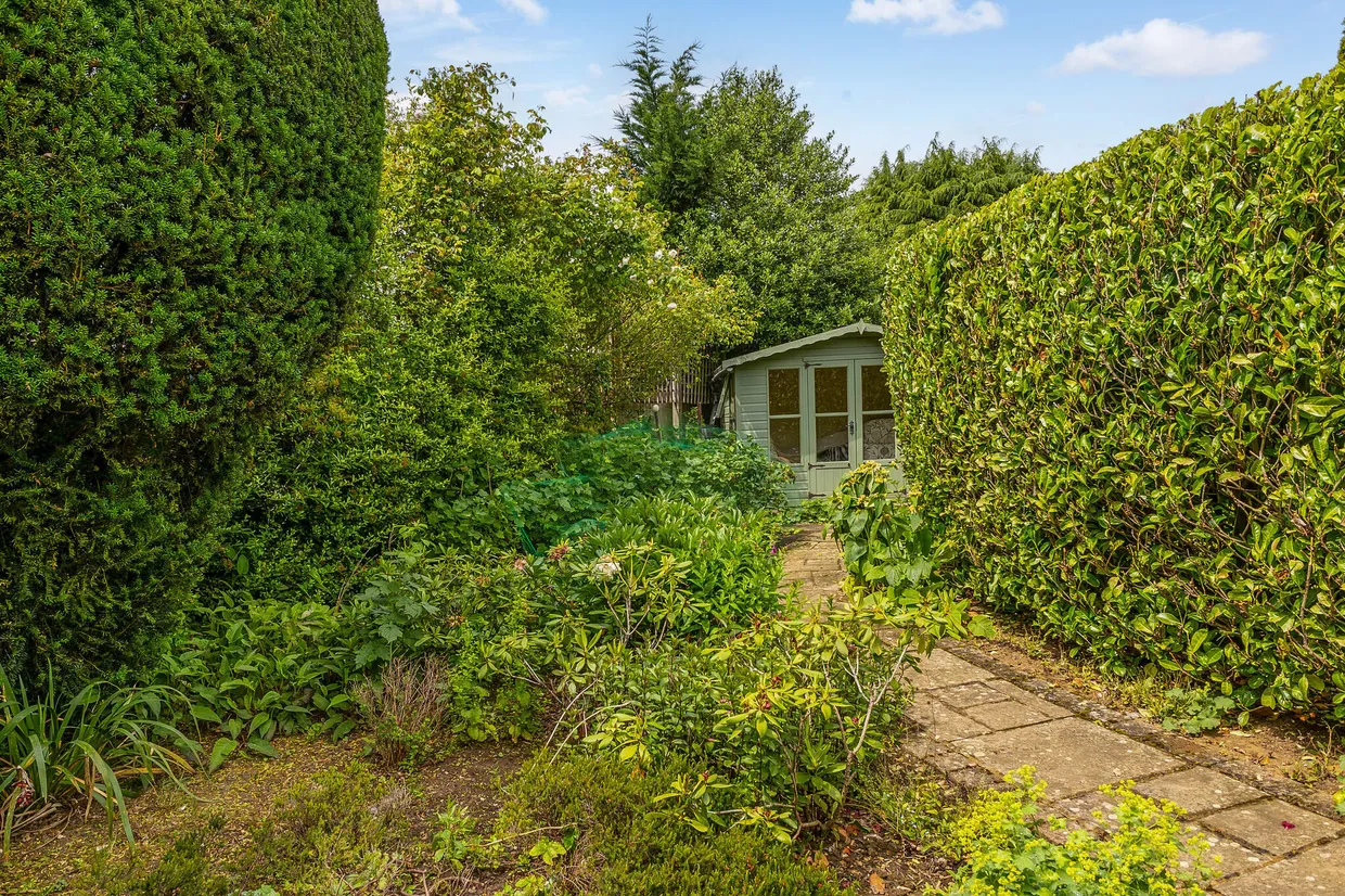 Hawsley Road, Harpenden, AL5 photo 23