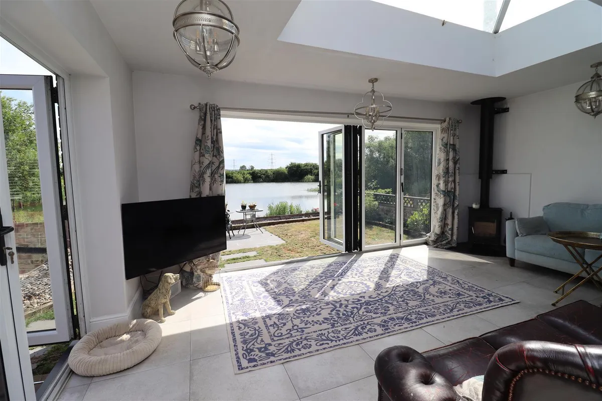 The Landing, Broomfleet, Brough