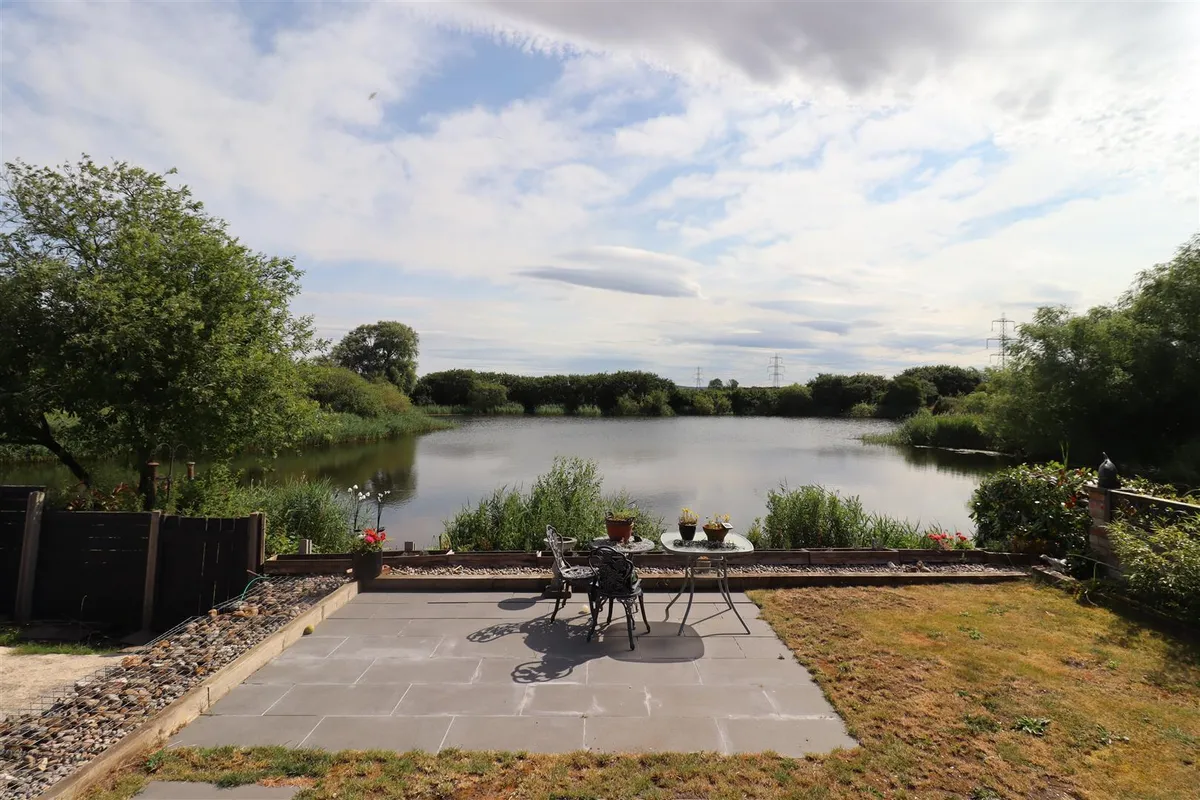 The Landing, Broomfleet, Brough
