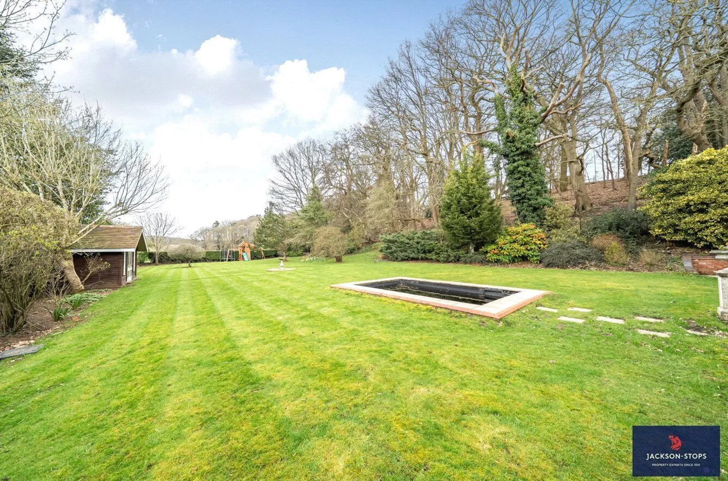 Pinfold Pond, Woburn, MK17 photo 23