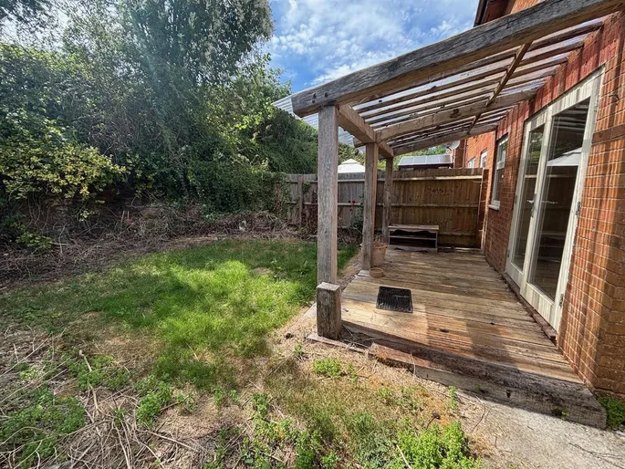 Property carousel image 9