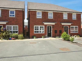 Emerald Close, Rugby photo