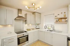 Emerald Close, Rugby