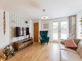 Club Lane, Woburn Sands, Milton Keynes thumb 3