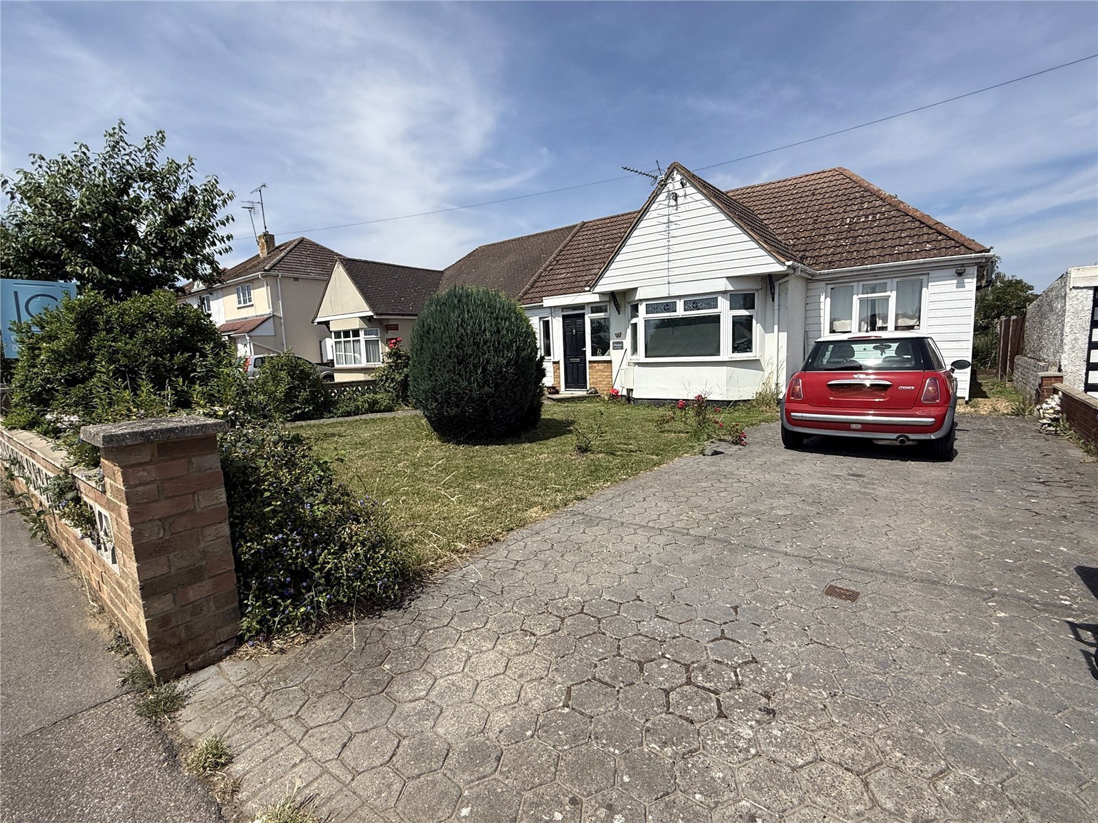 Southend Road, Corringham, Essex, SS17 Image 1