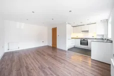 North Town Road, Maidenhead, SL6 photo 4