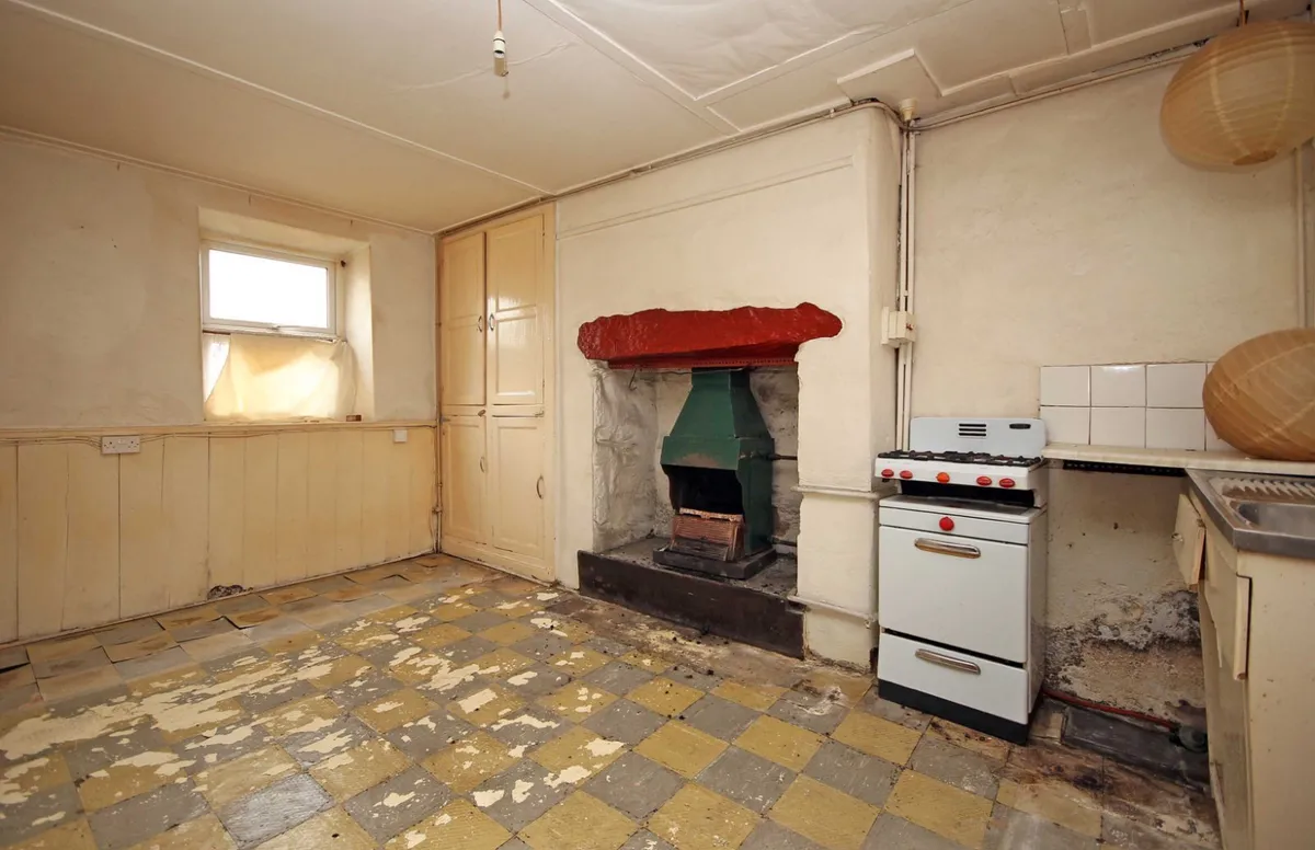 Chapel Street, Rhiwlas, Bangor, Gwynedd, LL57