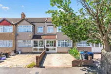 New Barns Avenue, Mitcham