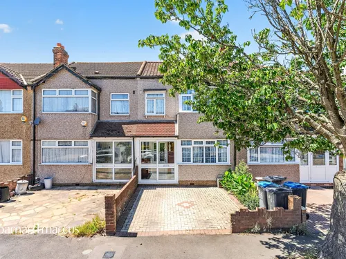 New Barns Avenue, Mitchamphoto