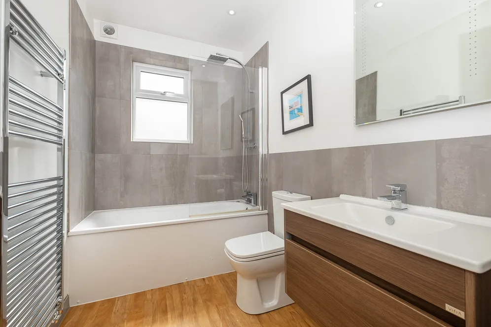 Bonner Hill Road, Kingston Upon Thames, KT1 photo 14