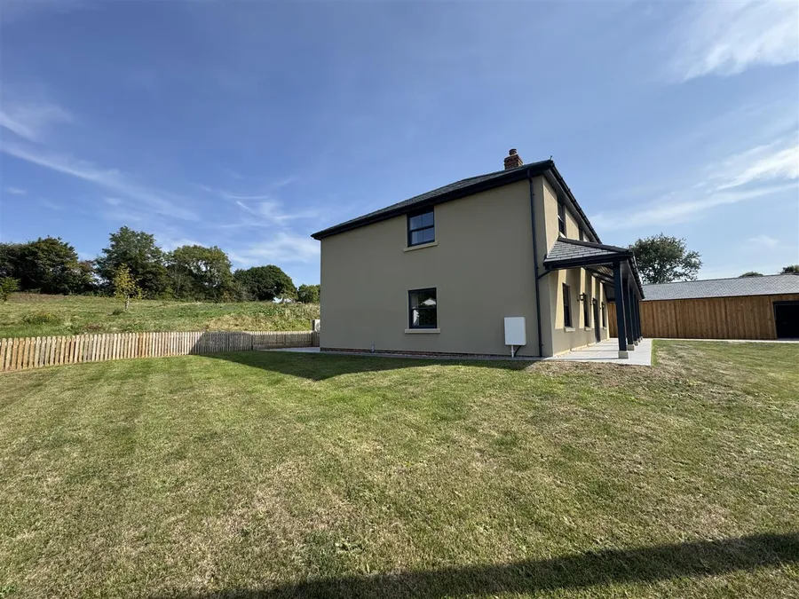 Property Image 29