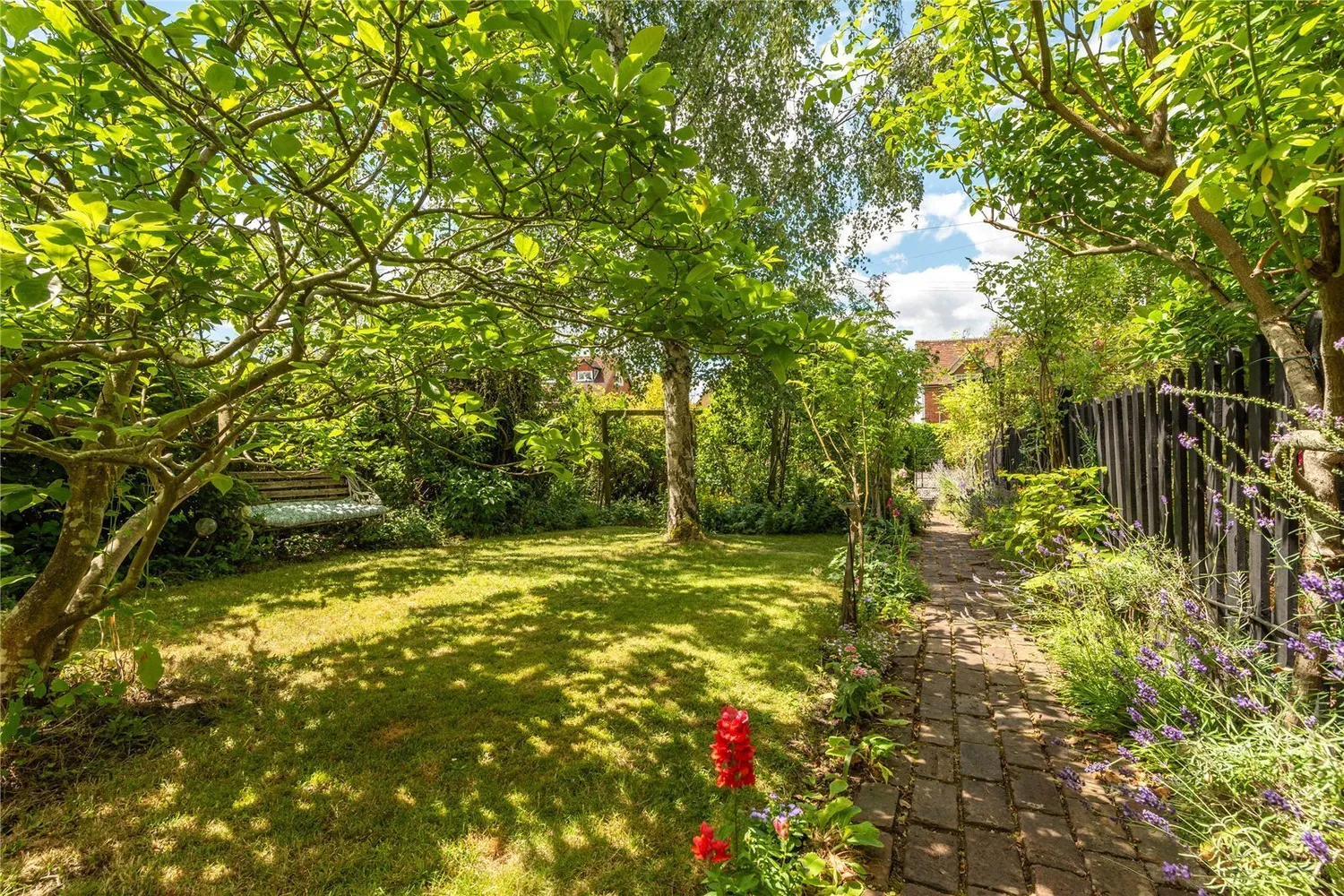 The Street, Ewhurst, GU6 photo 4