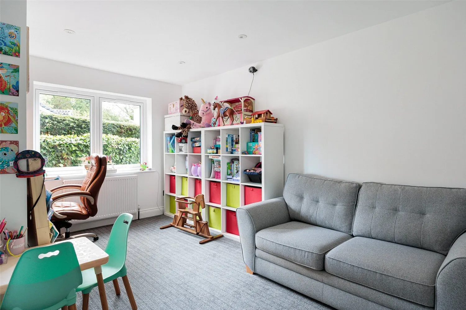 Downesway, Alderley Edge, SK9 photo 11