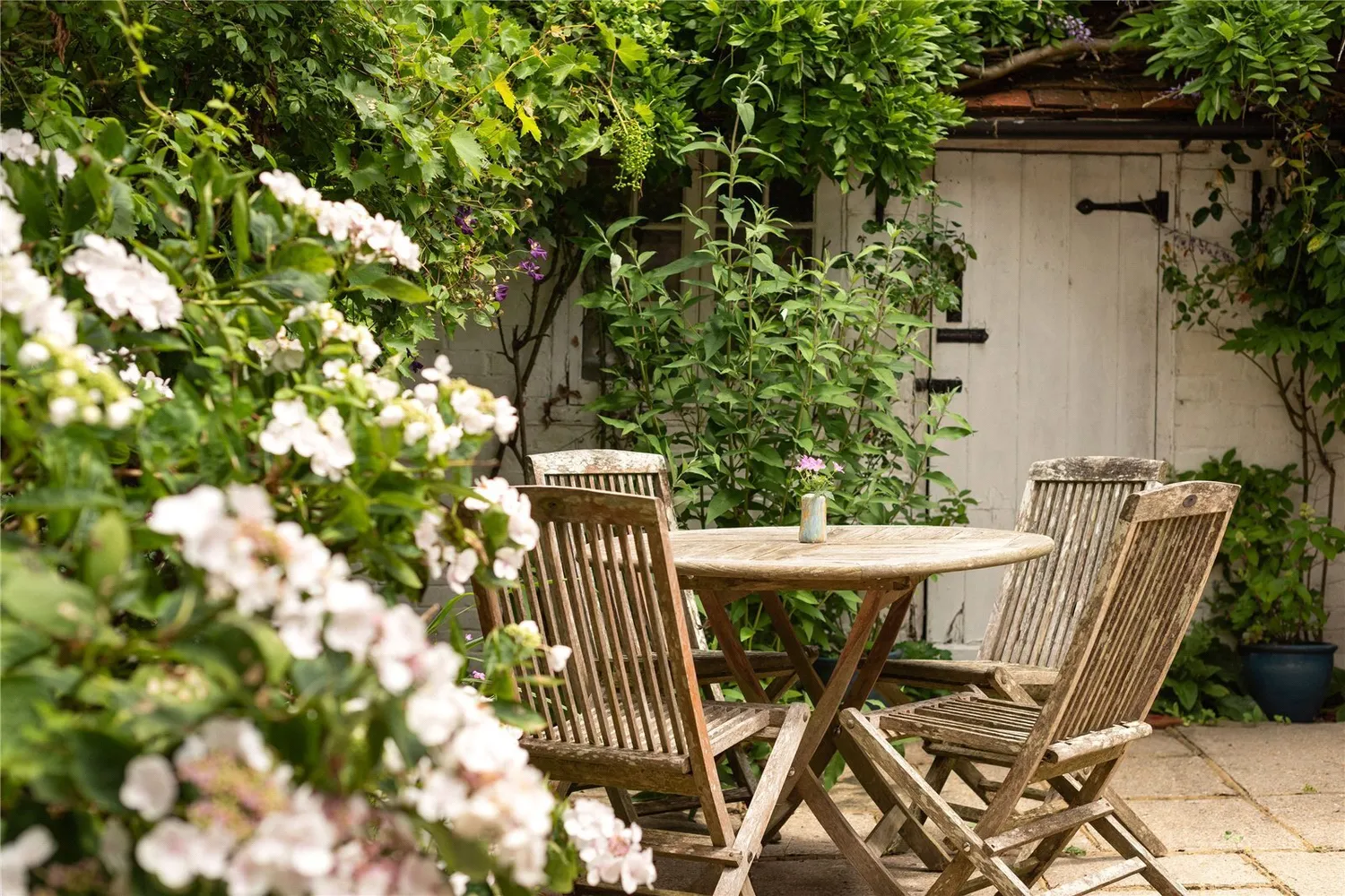 The Street, Ewhurst, GU6 photo 19