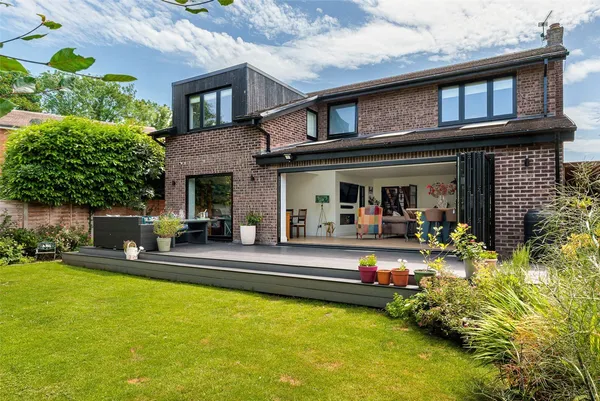 Downesway, Alderley Edge, SK9 photo 20