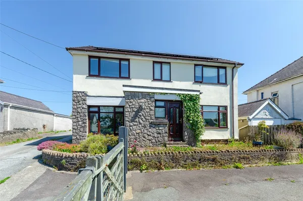 Waunfawr, Caernarfon, Gwynedd, LL55