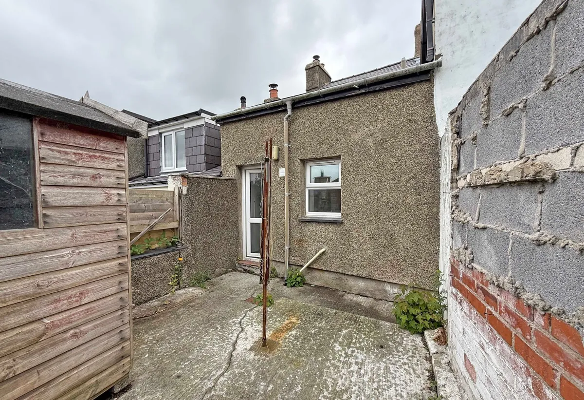 Rhiwlas, Bangor, Gwynedd, LL57