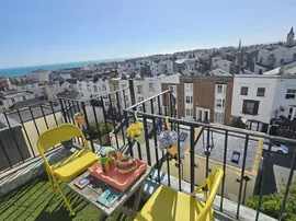 Brunswick Place, Hove thumb 3
