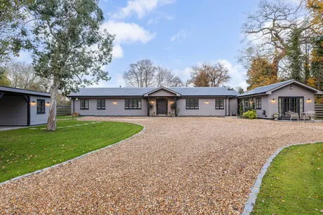 Church Road, Windlesham, GU20